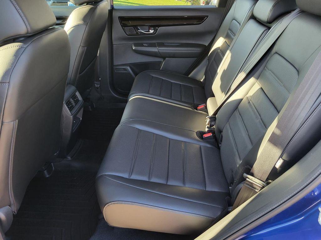 used 2025 Honda CR-V car, priced at $32,991