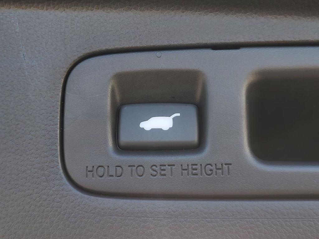 used 2025 Honda CR-V car, priced at $32,991