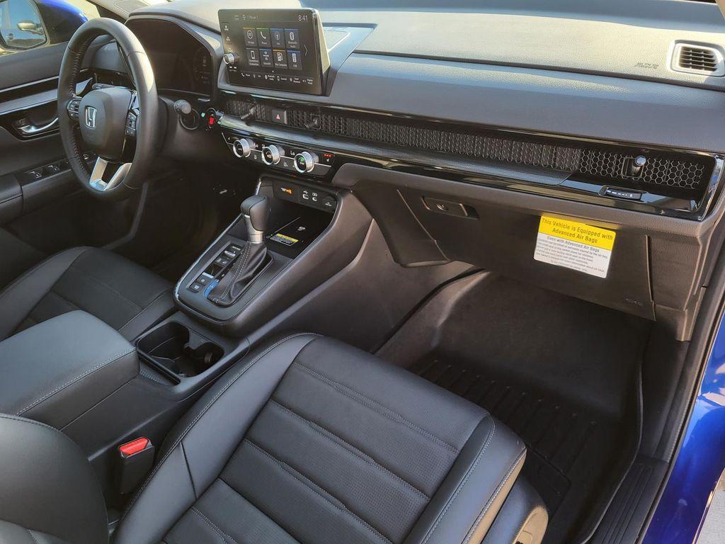 used 2025 Honda CR-V car, priced at $32,991