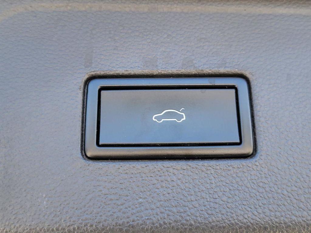 used 2021 Volkswagen Atlas car, priced at $17,591