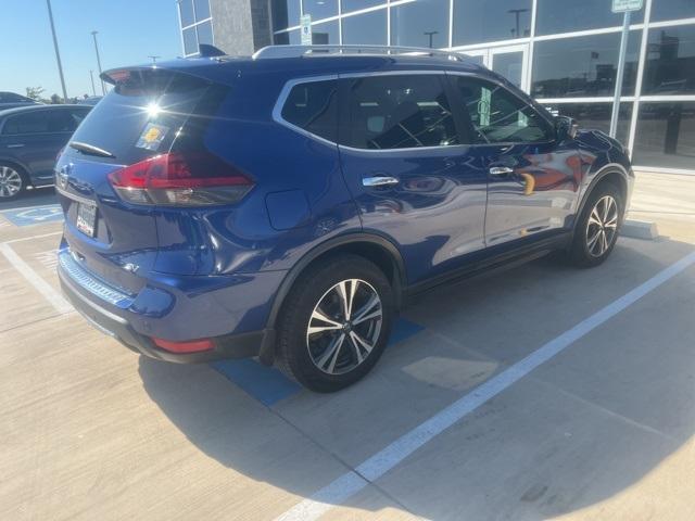 used 2019 Nissan Rogue car, priced at $16,122