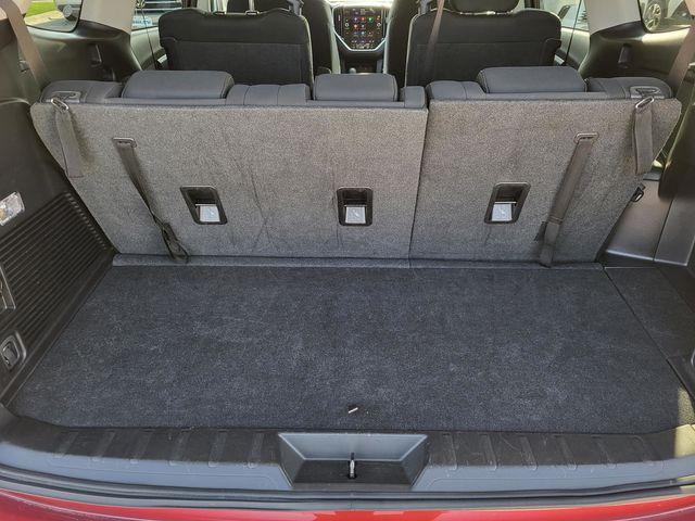 used 2024 Subaru Ascent car, priced at $30,550