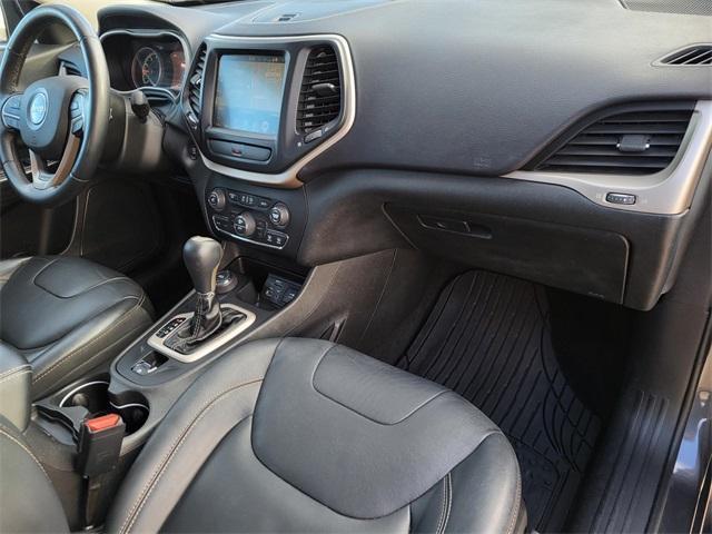 used 2015 Jeep Cherokee car, priced at $11,949