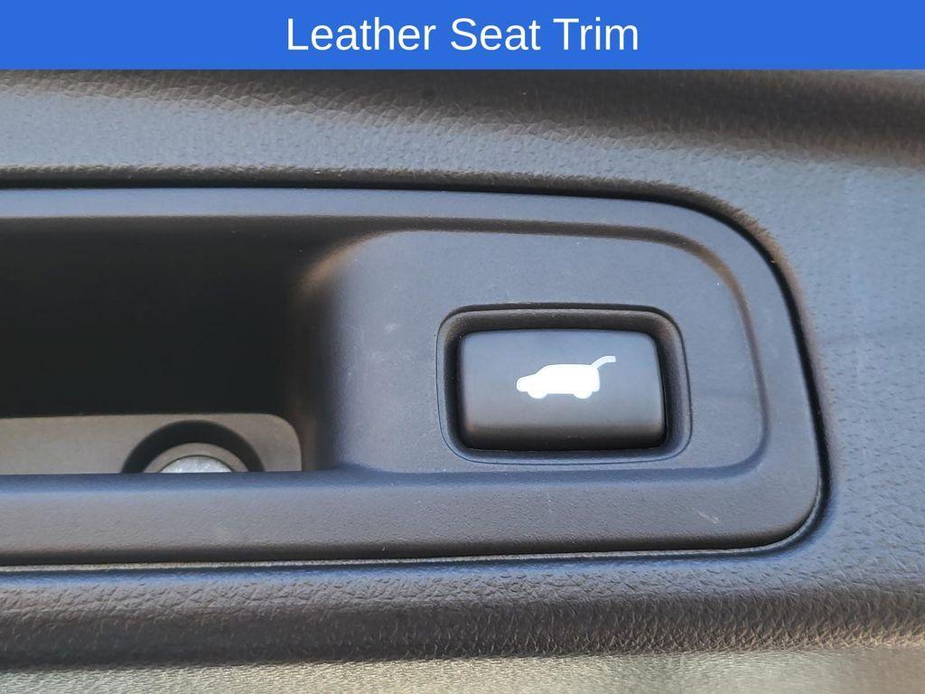 used 2022 Honda Pilot car, priced at $27,367