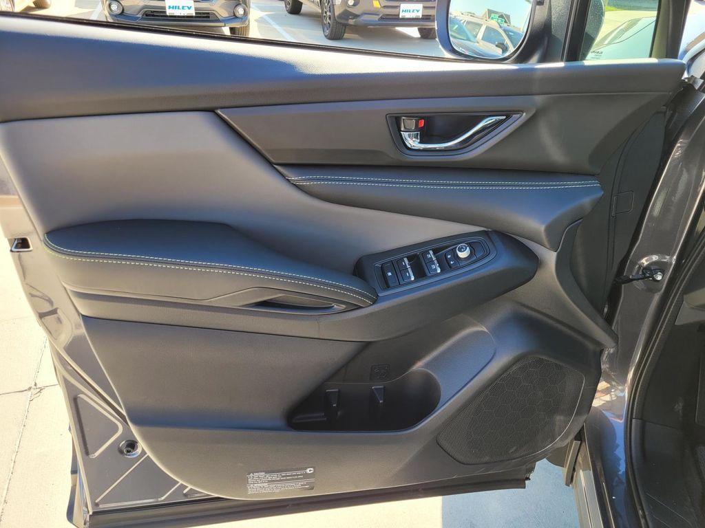 new 2025 Subaru Ascent car, priced at $43,356