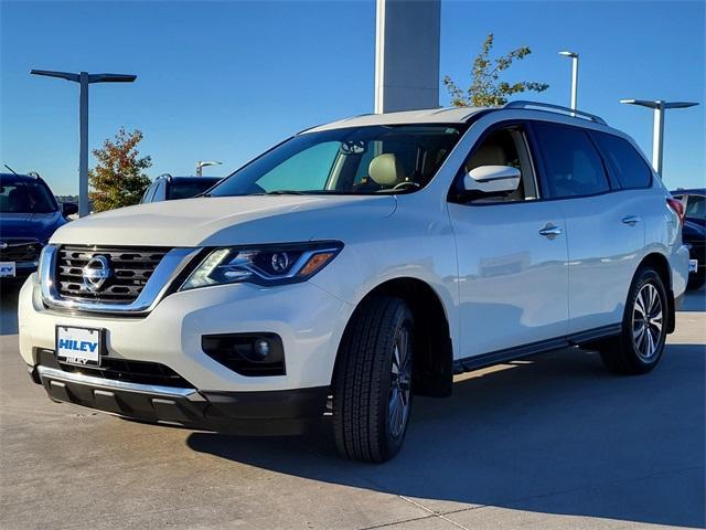 used 2019 Nissan Pathfinder car, priced at $17,499