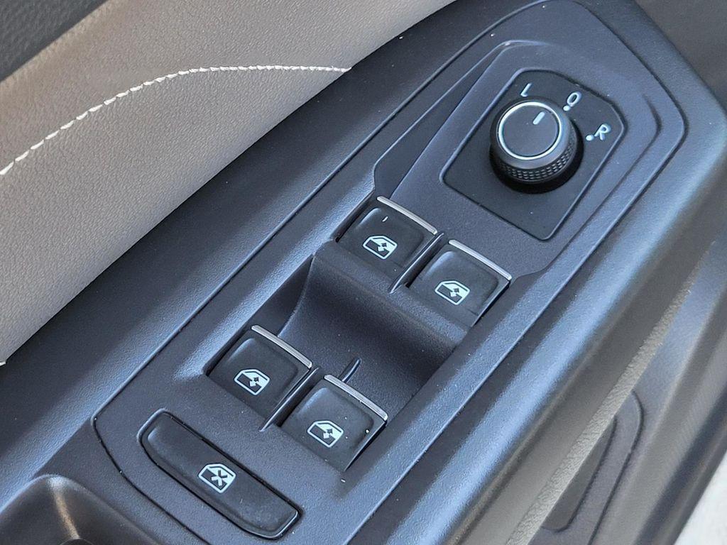 used 2022 Volkswagen Atlas Cross Sport car, priced at $22,491
