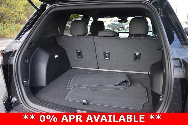 new 2025 Chevrolet Equinox car, priced at $28,990