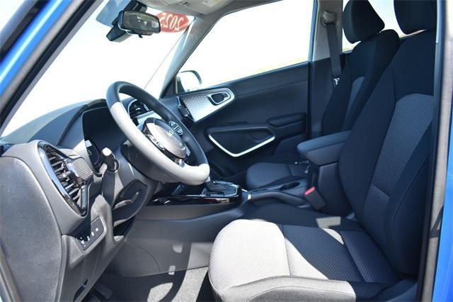 new 2025 Kia Soul car, priced at $24,605