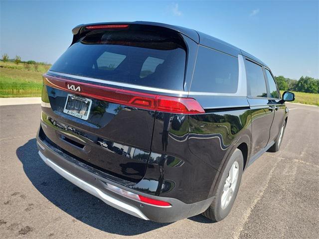 used 2023 Kia Carnival car, priced at $30,989