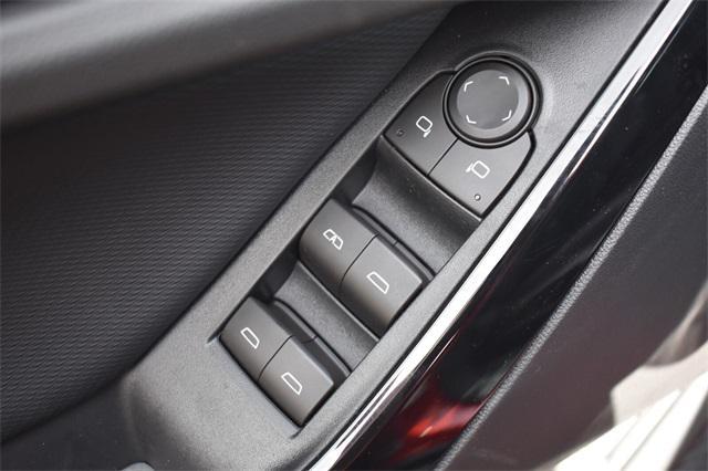 new 2026 Chevrolet Equinox car, priced at $32,412