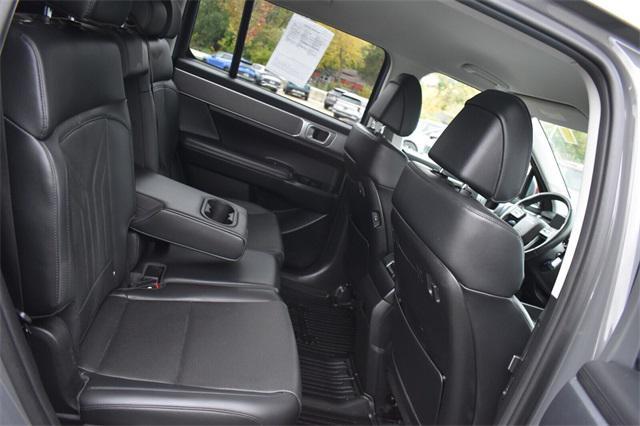 used 2025 Hyundai Santa Fe car, priced at $32,955