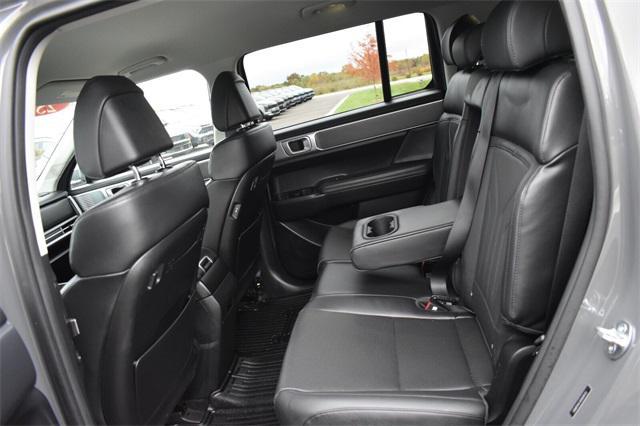 used 2025 Hyundai Santa Fe car, priced at $32,955