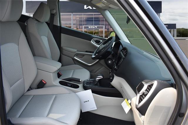 new 2025 Kia Soul car, priced at $21,539