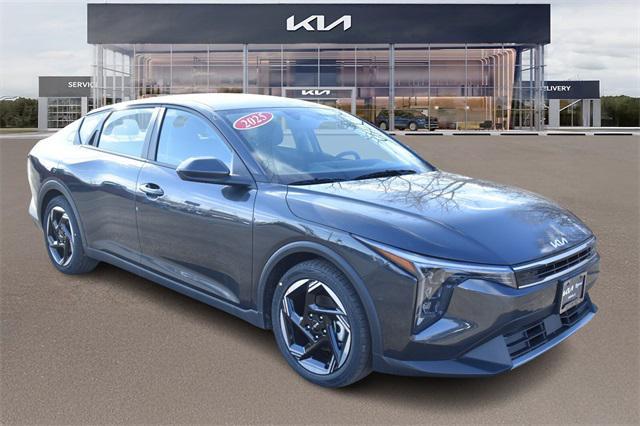 new 2025 Kia K4 car, priced at $24,434