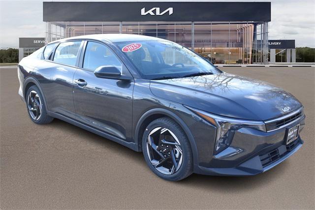 new 2025 Kia K4 car, priced at $24,434