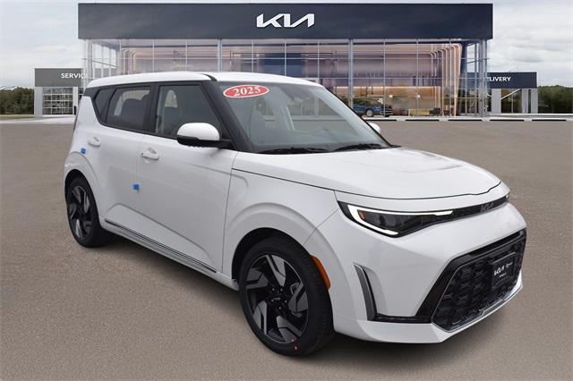 new 2025 Kia Soul car, priced at $26,699