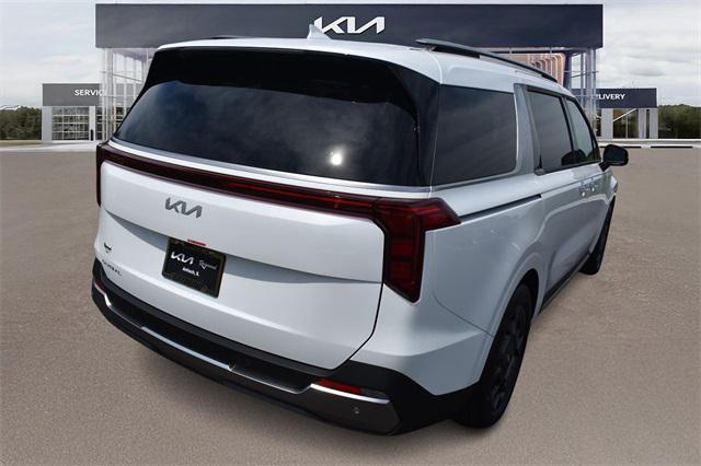 new 2025 Kia Carnival car, priced at $44,558