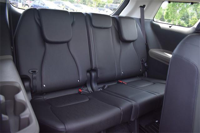 new 2025 Kia Carnival car, priced at $44,558