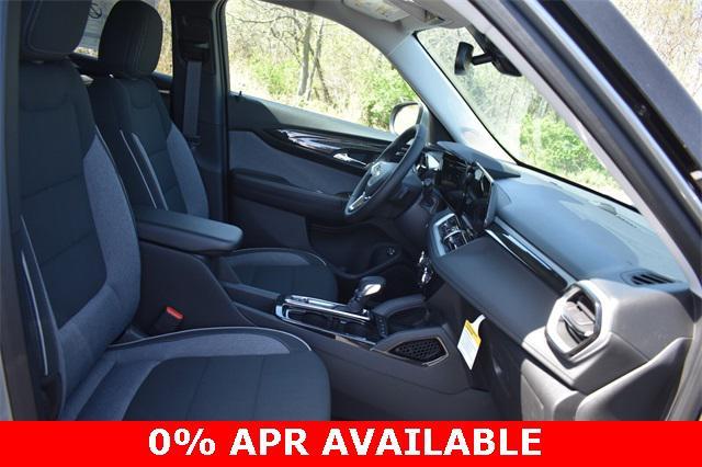 new 2025 Chevrolet TrailBlazer car, priced at $27,104