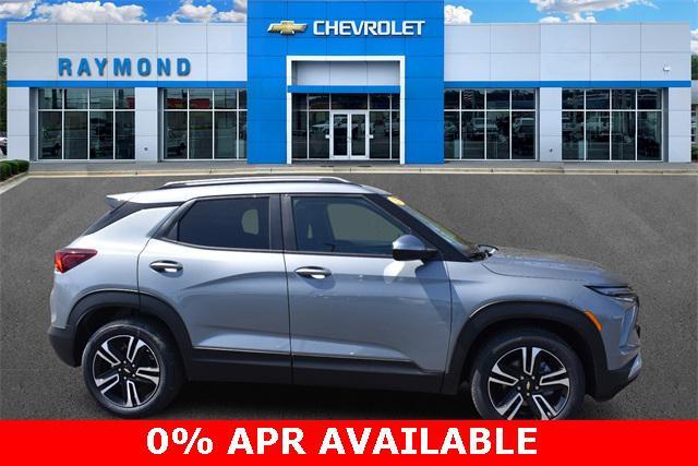 new 2025 Chevrolet TrailBlazer car, priced at $27,104