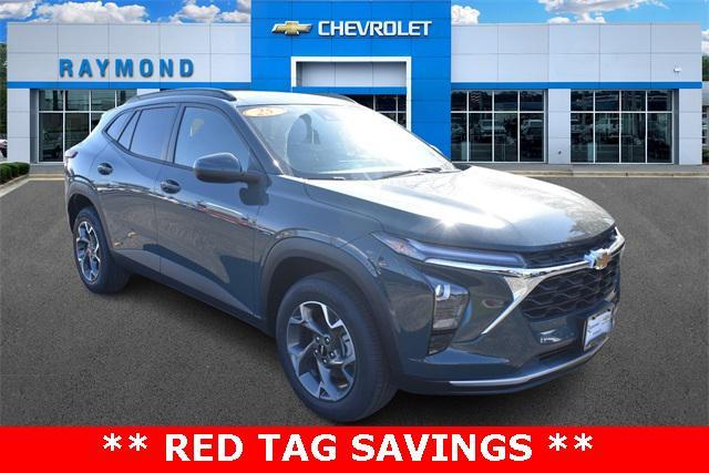 new 2025 Chevrolet Trax car, priced at $23,011