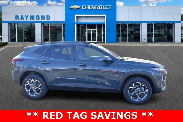 new 2025 Chevrolet Trax car, priced at $23,011