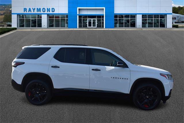used 2021 Chevrolet Traverse car, priced at $27,598