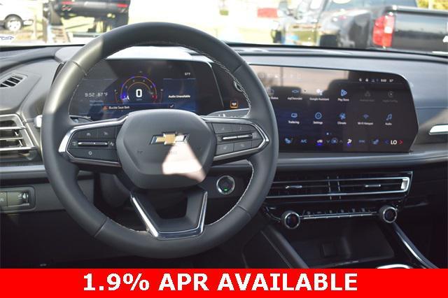 new 2026 Chevrolet Traverse car, priced at $38,990