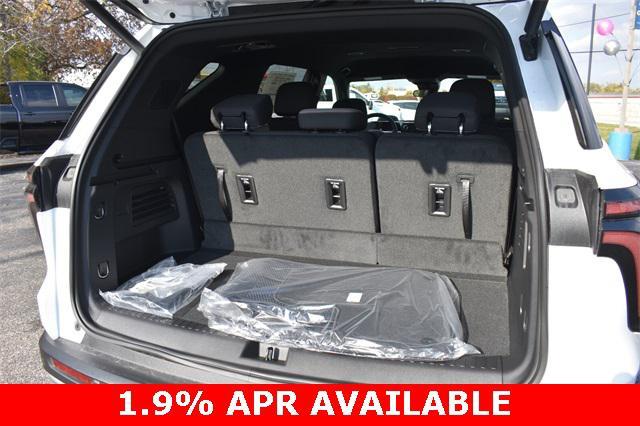 new 2026 Chevrolet Traverse car, priced at $38,990