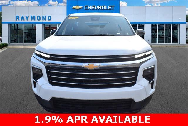 new 2026 Chevrolet Traverse car, priced at $38,990