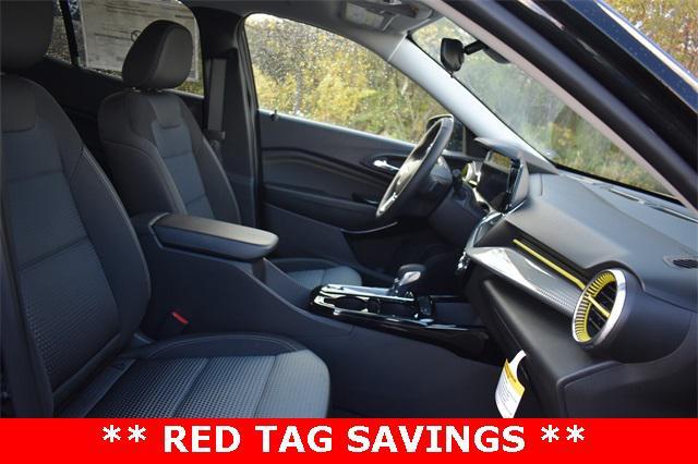 new 2025 Chevrolet Trax car, priced at $24,720