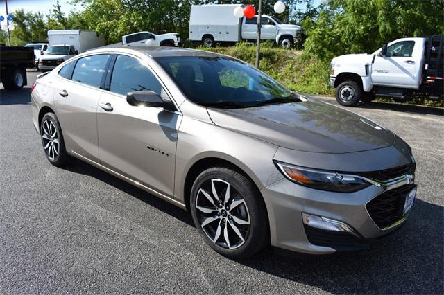 new 2025 Chevrolet Malibu car, priced at $25,930