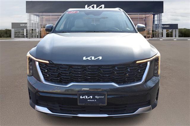 new 2025 Kia Sorento Hybrid car, priced at $40,617