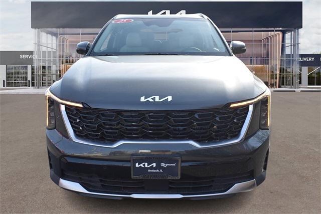 new 2025 Kia Sorento Hybrid car, priced at $39,196