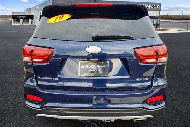 used 2019 Kia Sorento car, priced at $16,312