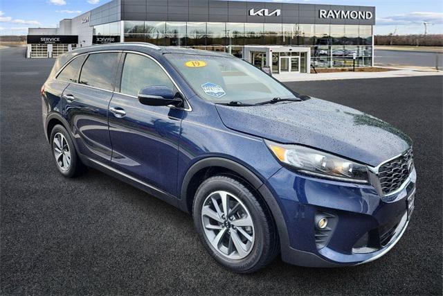 used 2019 Kia Sorento car, priced at $16,312
