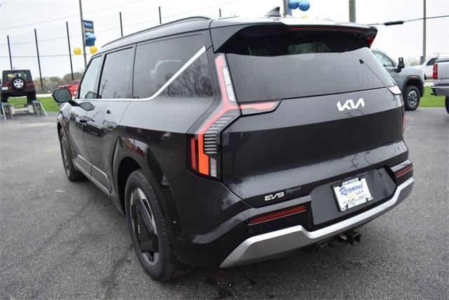 new 2024 Kia EV9 car, priced at $60,696