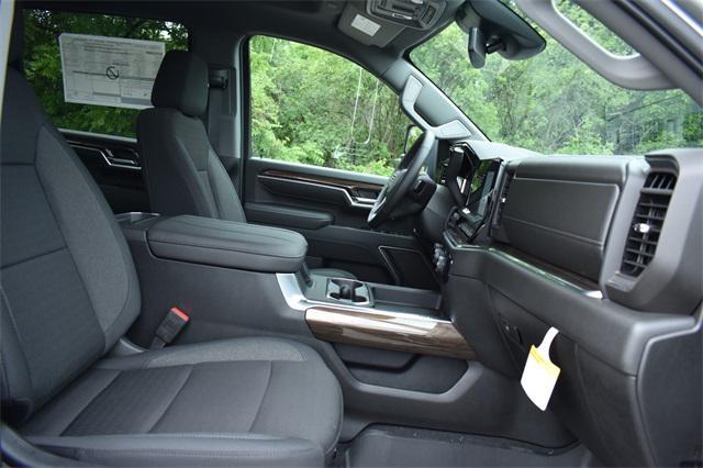 new 2025 Chevrolet Silverado 2500 car, priced at $66,605