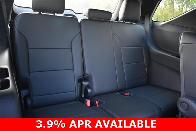 new 2025 Chevrolet Traverse car, priced at $49,547