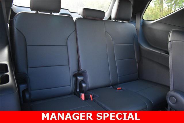 new 2025 Chevrolet Traverse car, priced at $49,699