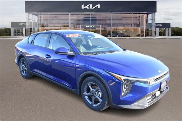 new 2025 Kia K4 car, priced at $23,300