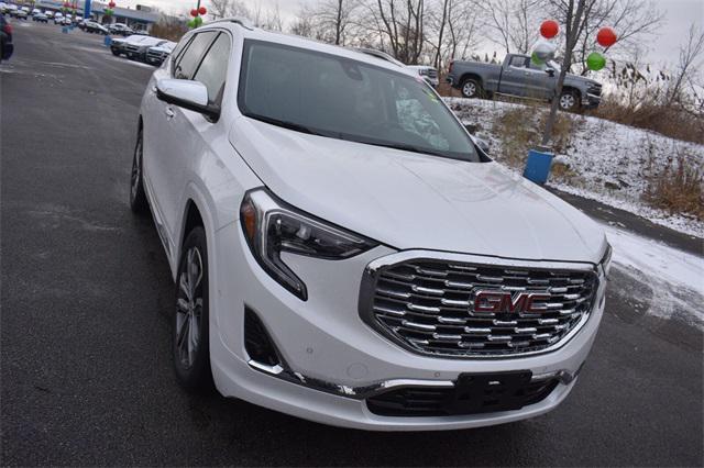 used 2020 GMC Terrain car, priced at $25,828