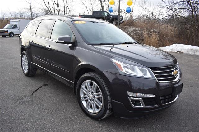 used 2015 Chevrolet Traverse car, priced at $11,986