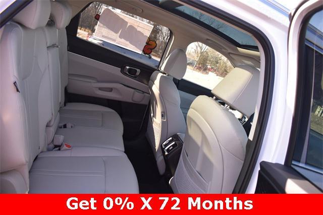 new 2025 Kia Sorento car, priced at $37,985