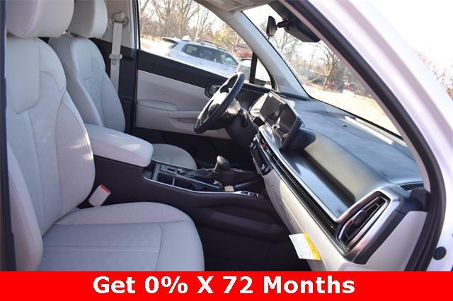 new 2025 Kia Sorento car, priced at $37,985