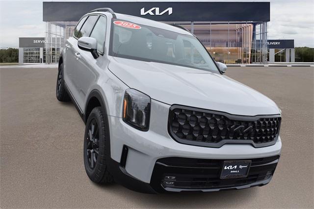 new 2025 Kia Telluride car, priced at $53,704