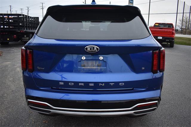 used 2021 Kia Sorento car, priced at $22,829