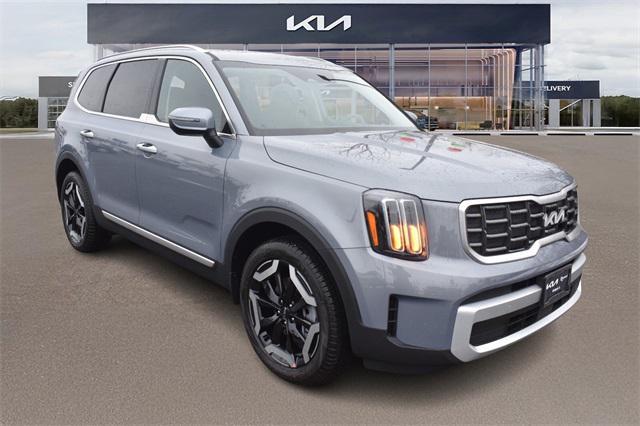 new 2025 Kia Telluride car, priced at $41,336