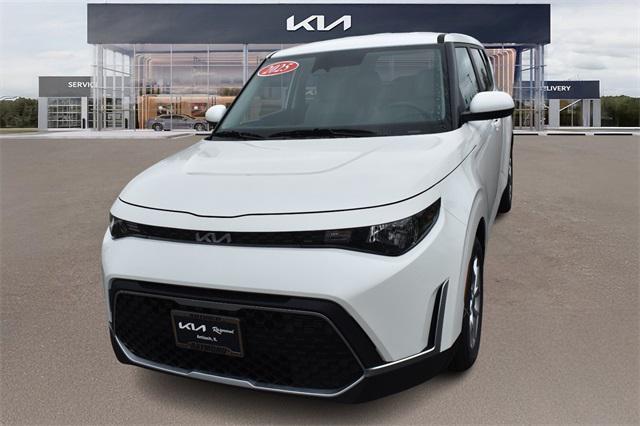 new 2025 Kia Soul car, priced at $22,147